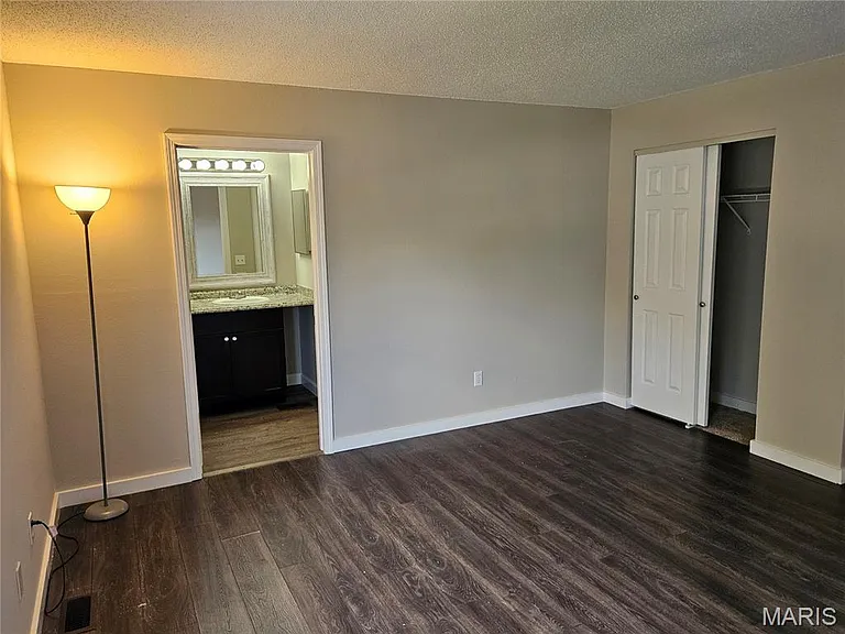 17097 Sandalwood Creek Dr — Photo 19