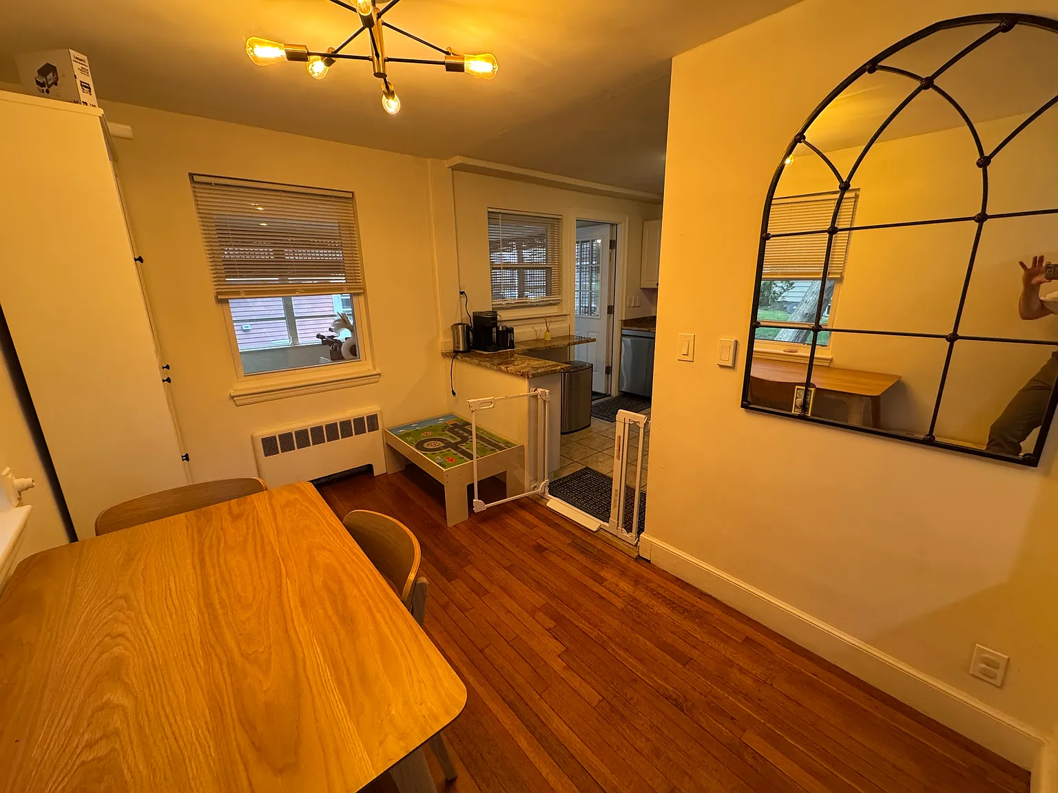 2 bed, 1000 sqft, $2,900 — Photo 4