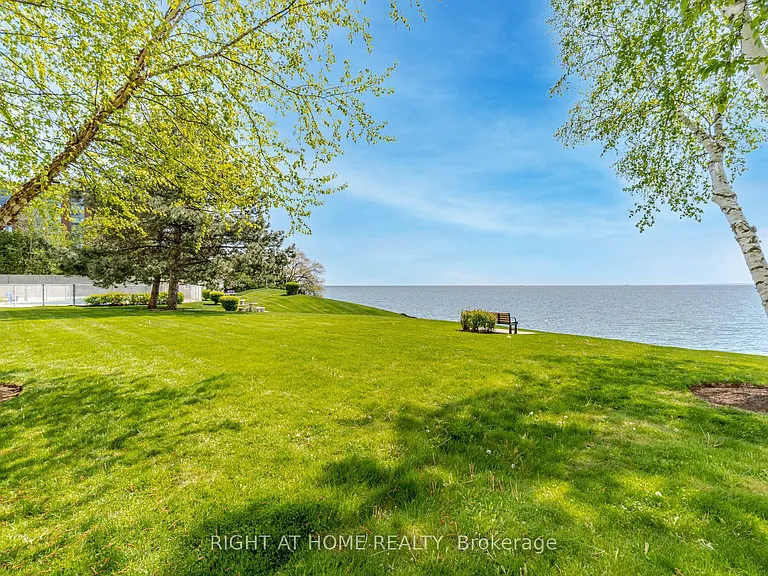 5280 Lakeshore Rd #1104 — Photo 28