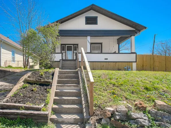 1201 N Osage St, Independence, MO 64050