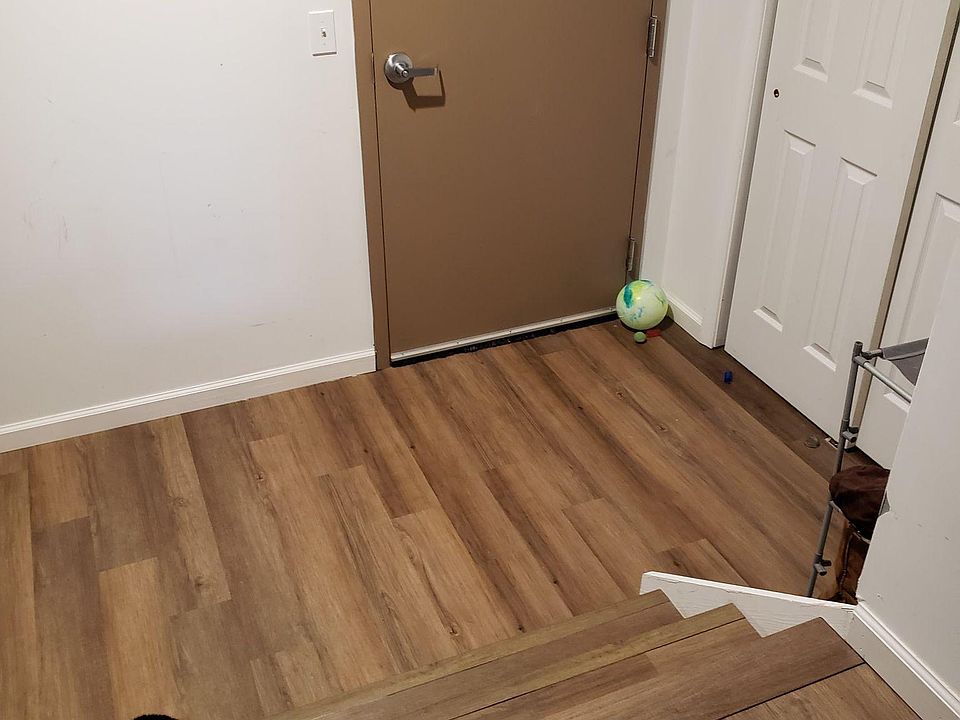 1st image of 1796 Main St #8