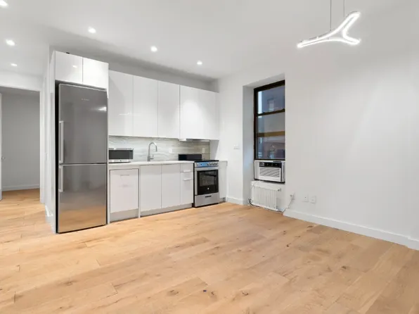 503 West 22nd Street 3W image 1 of 10