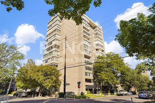 1313 N Williams St Photo 1