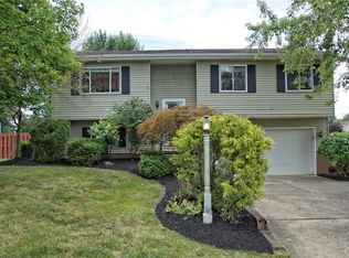 7367 Cromwell Dr, Solon, OH 44139