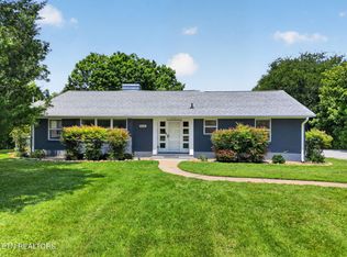 5405 Holston Dr, Knoxville, TN 37914