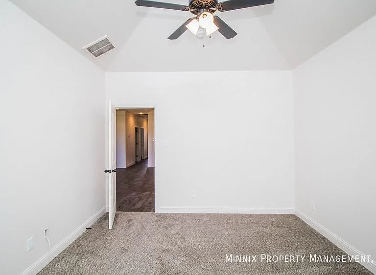 1616 102nd St #B — Photo 15