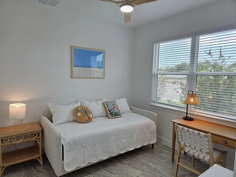 1595 Tavira Pl — Photo 28