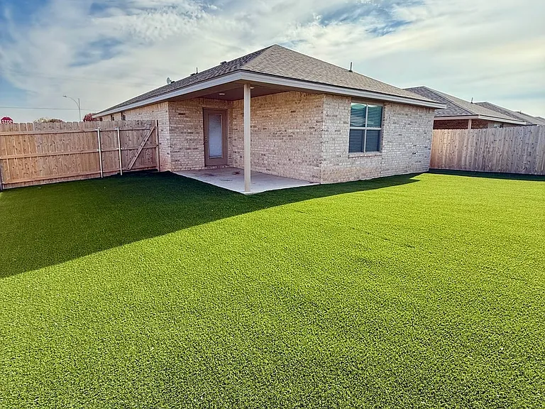 7702 Elm Ave — Photo 15