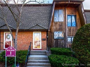 253 West St APT E, Plantsville, CT 06479