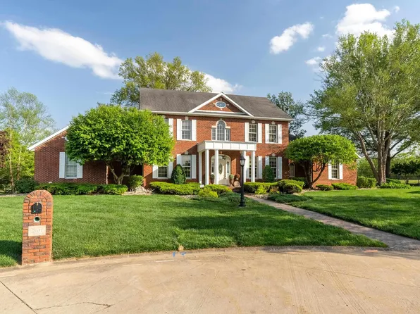 2101 Windsor Dr, Marion, IL 62959