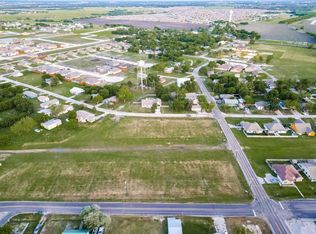 107 Caddo St, Nevada, TX 75173