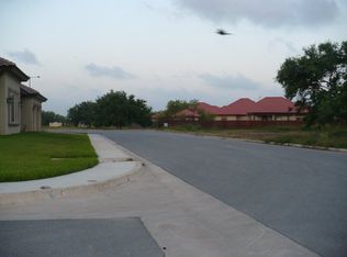 5925 Norma Pechero Ln, Brownsville, TX 78526