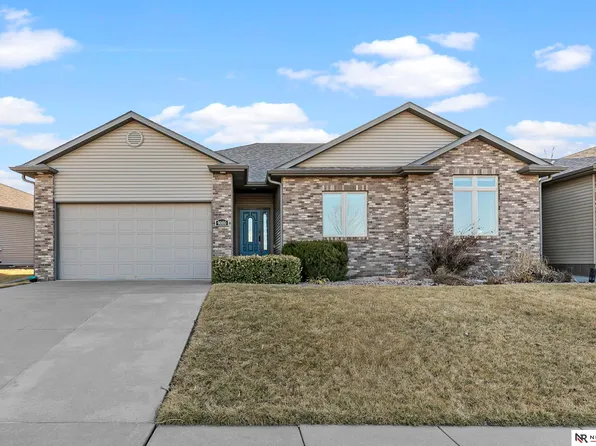 9000 Keystone Dr, Lincoln, NE 68516