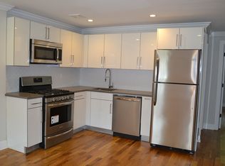 540 Lexington Ave #1, Brooklyn, NY 11221