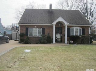 145 Sherman Ave, Merrick, NY 11566