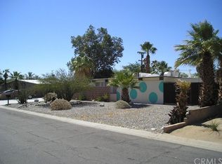 511 E Desert Willow Cir, Palm Springs, CA 92262