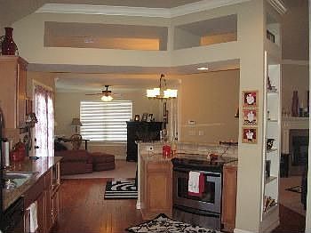 4th image of 4150 Rolling Meadows St