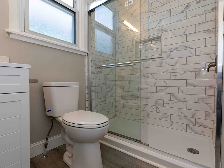 1818 Dallas Ave — Photo 7
