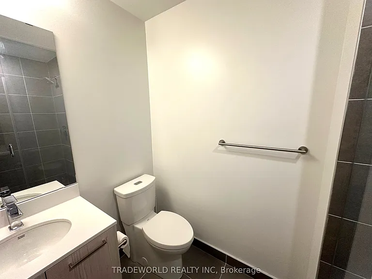 65 Mutual St #2904 — Photo 6