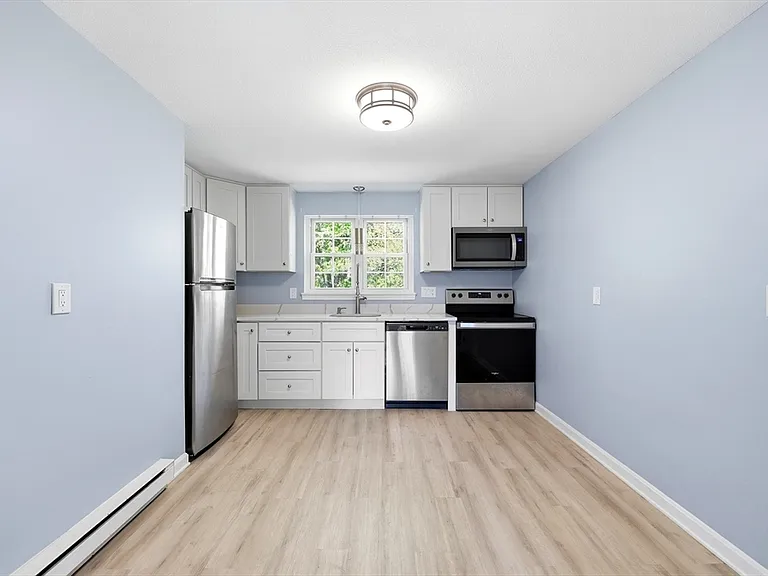 8 Maple Crest Cir #C — Photo 9