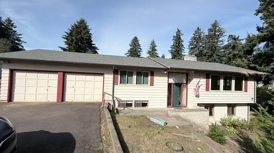1315 NE 157th Ave