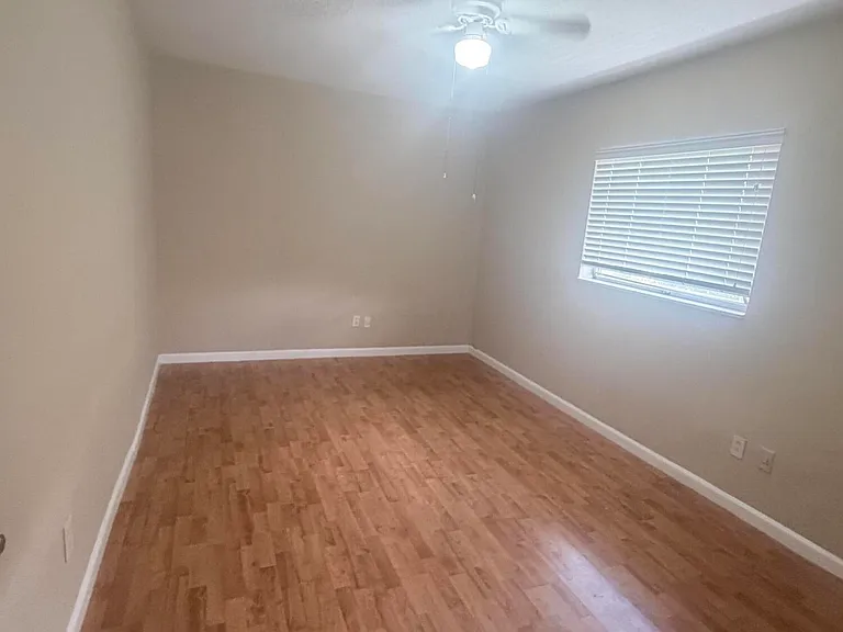 7302 Westwood Dr — Photo 10