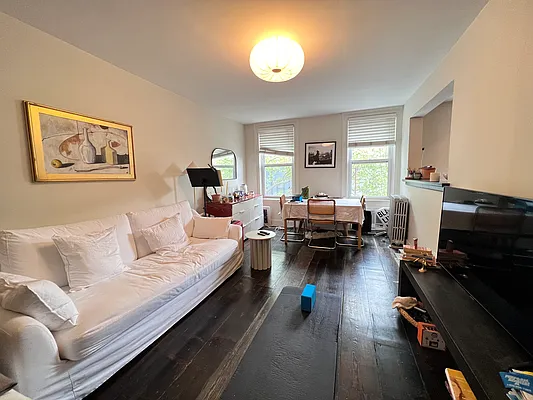 Rented by Compass | media 1