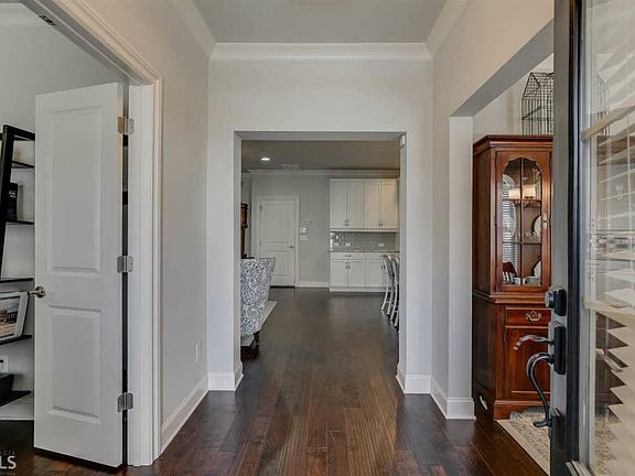 2nd image of 4382 Ainsley Mill Ln
