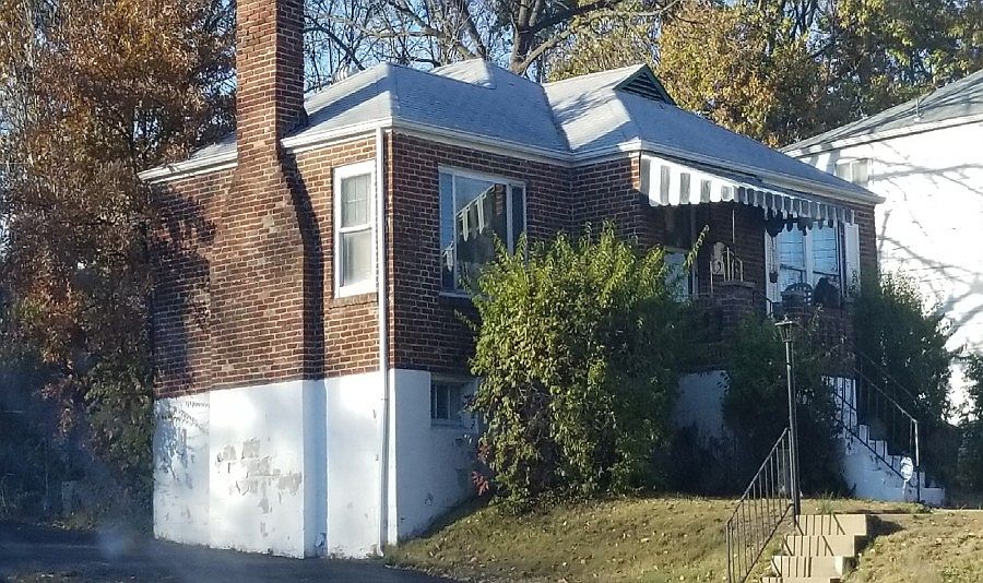 2nd image of 721 Cornell Ave