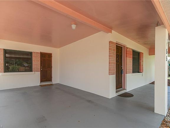 3rd image of 55 Victoria Dr