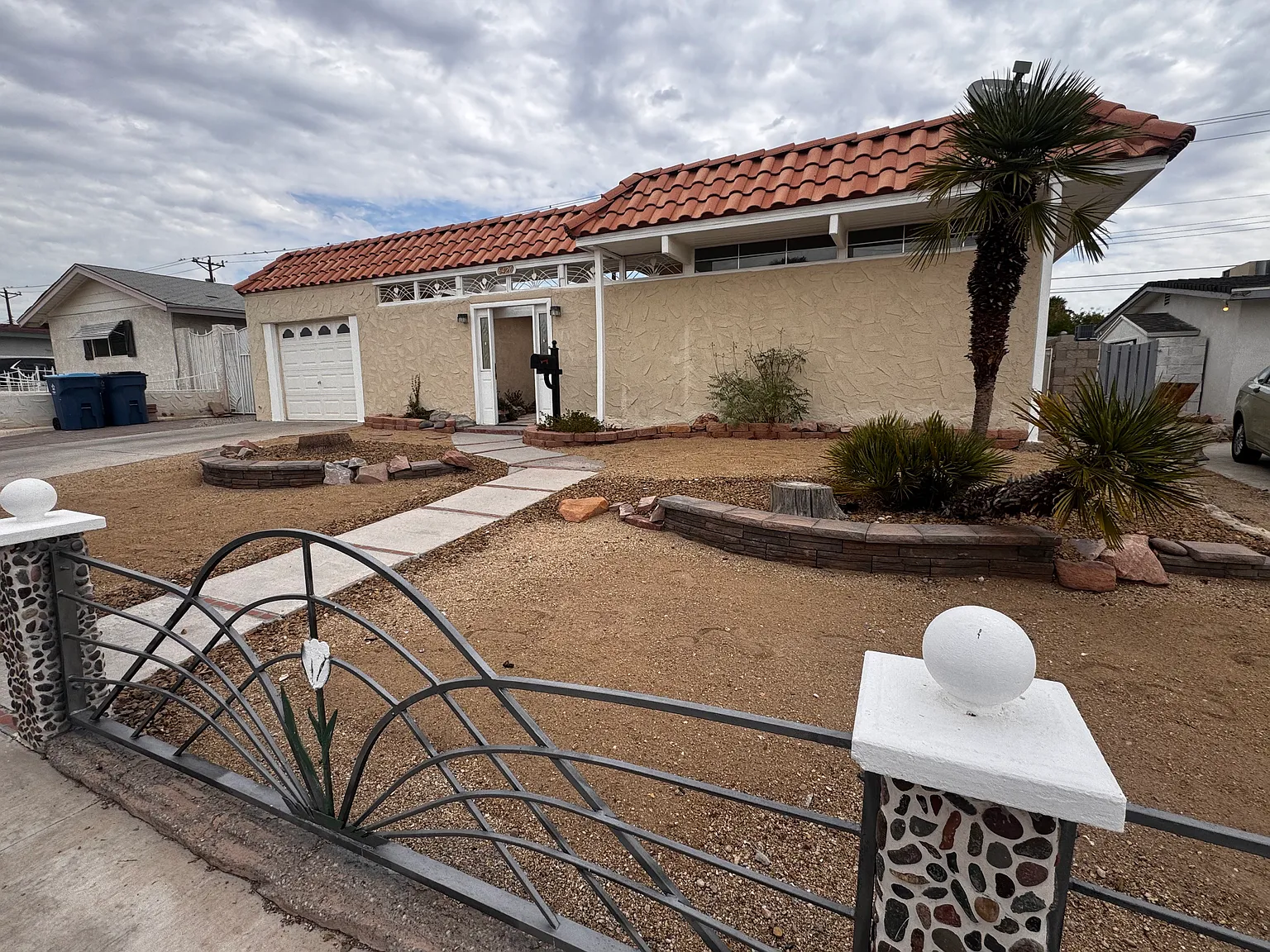 3 bed, 1386 sqft, $1,850 — Photo 3