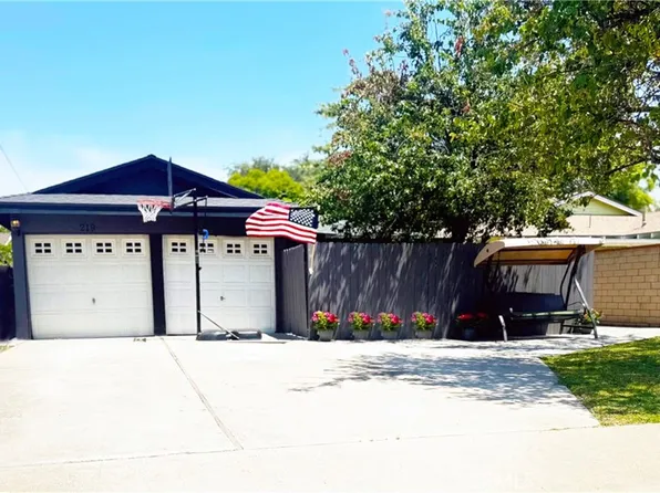 219 S Cambridge St, Orange, CA 92866