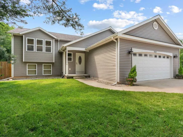 5221 Barney Rd, Traverse City, MI 49684