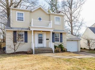 674 Hollywood Pl, Saint Louis, MO 63119