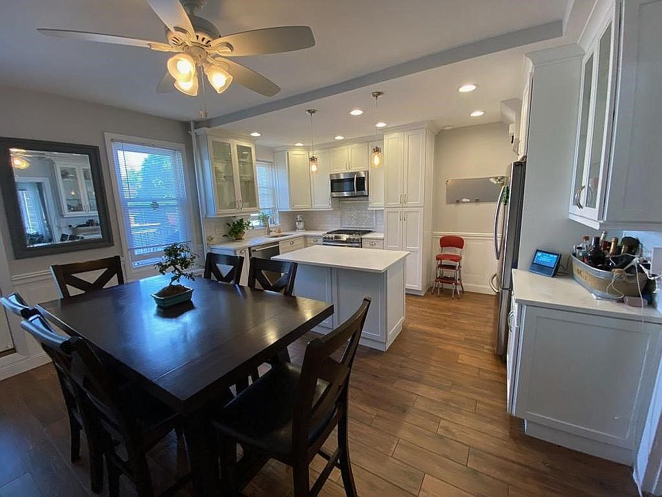 1st image of 8107 14th Ave