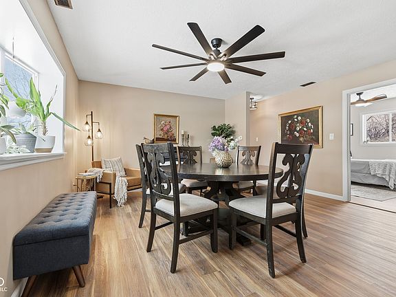 3rd image of 5003 Gambel Rd