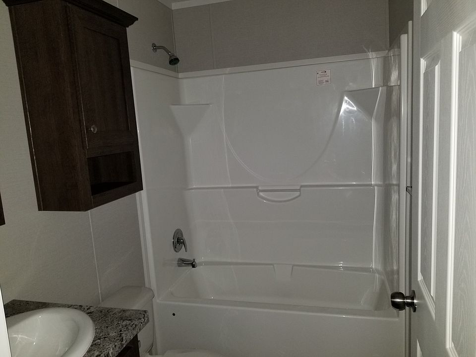 2nd image of 132 Ponderosa Trl S