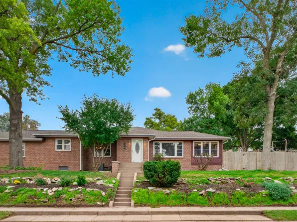 3011 Main St, Elkhorn, NE 68022