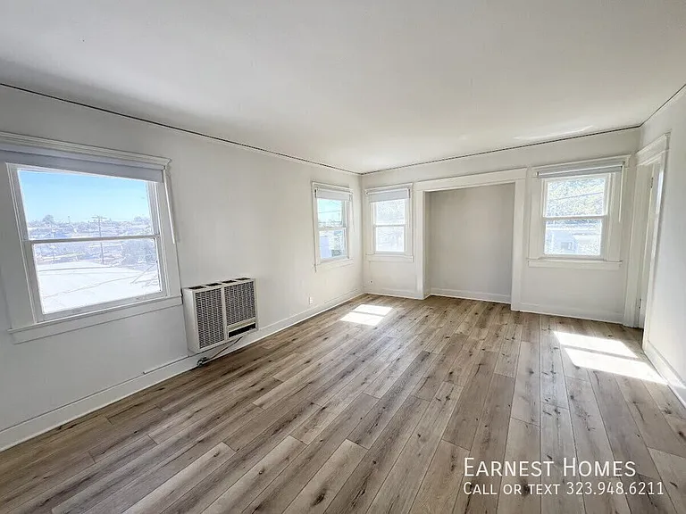 646 Ocean Park Blvd #C — Photo 3
