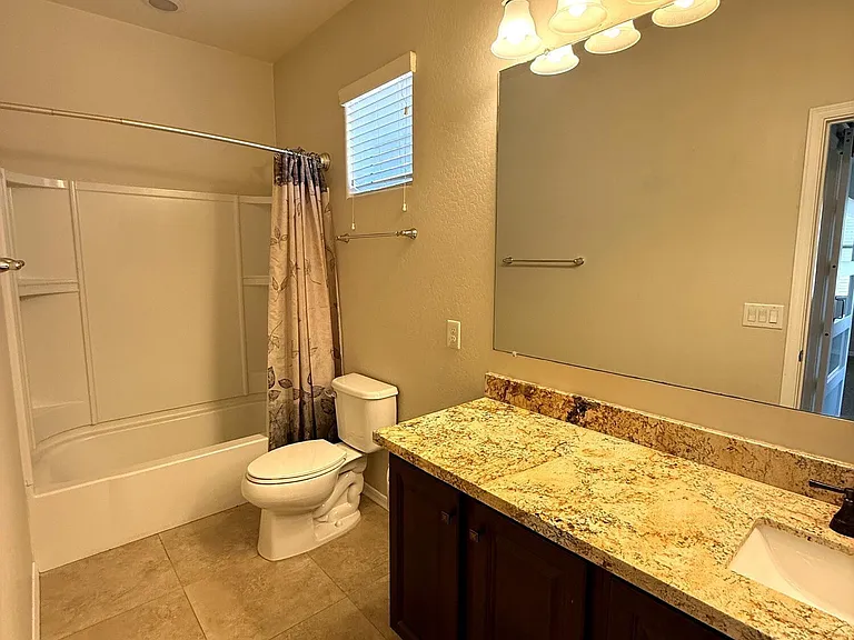 9237 W Coolbrook Ave — Photo 11