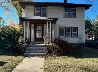 1131 N Burlington Ave, Hastings, NE 68901