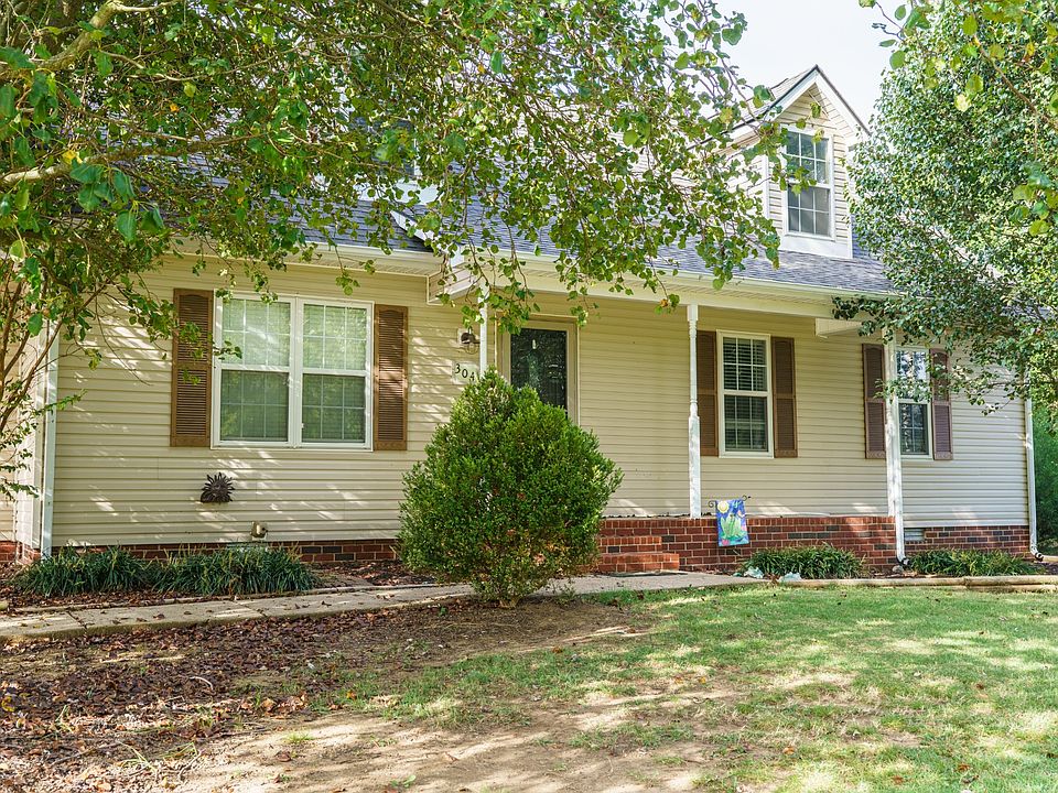 1st image of 304 Conhocken Ct