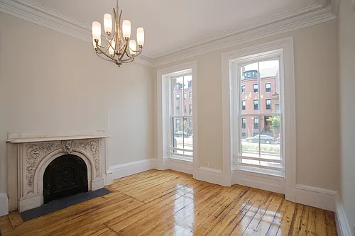 658 Massachusetts Ave #2 Photo 1
