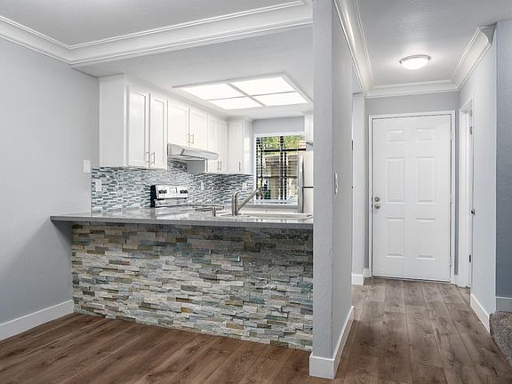 5th image of 368 Eastgate Lane 368 #368