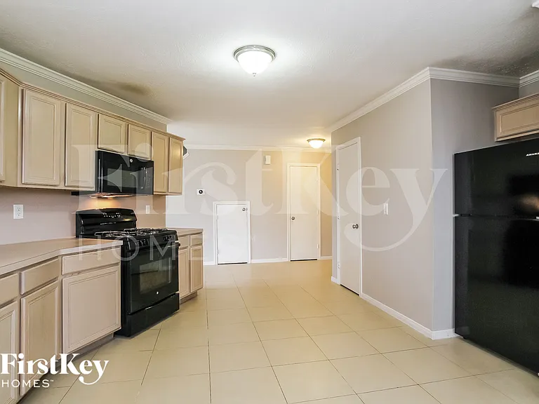 8114 Scarlet Tanager Dr — Photo 6