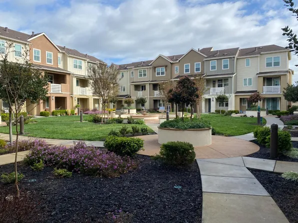 167 Lewis Ln, Morgan Hill, CA 95037