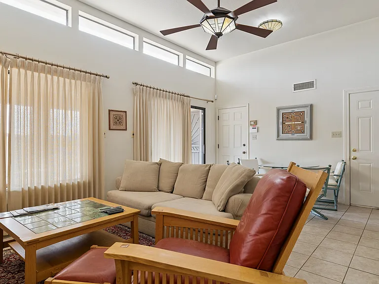 11103 W Caron Ct — Photo 8