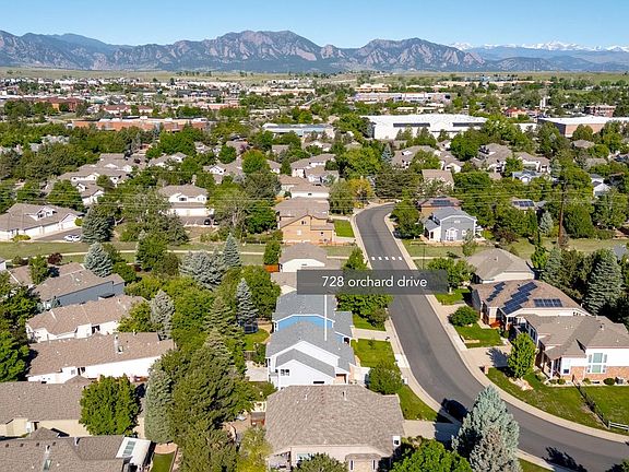 3rd image of 728 Orchard Dr