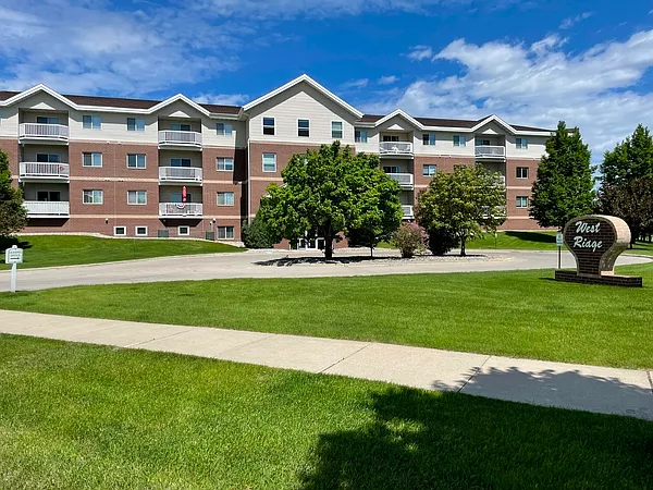 West Ridge Apartments