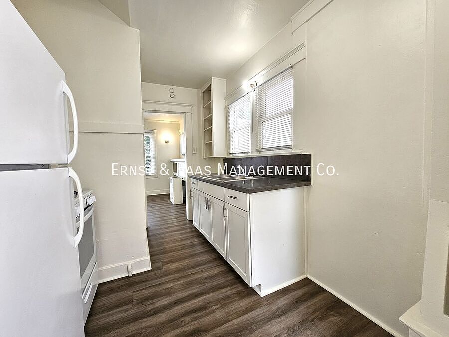 1st image of 3801 E 14th St